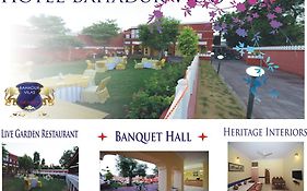 Hotel Bahadur Vilas